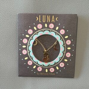 Melania Clara Necklace